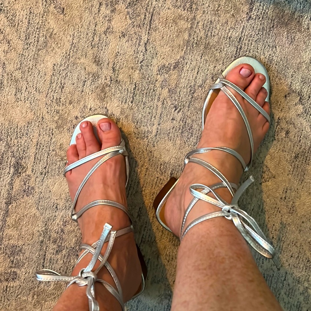 Madewell The Brigitte Lace-Up Sandal in Metallic Leather Size 6.5